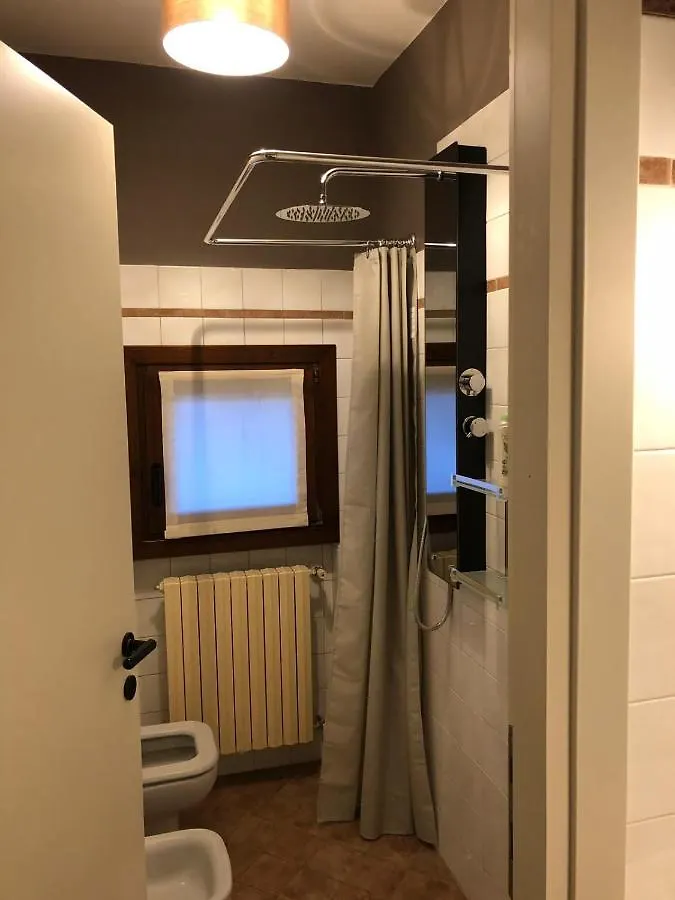 לינה וארוחת בוקר Passirano Casa 774