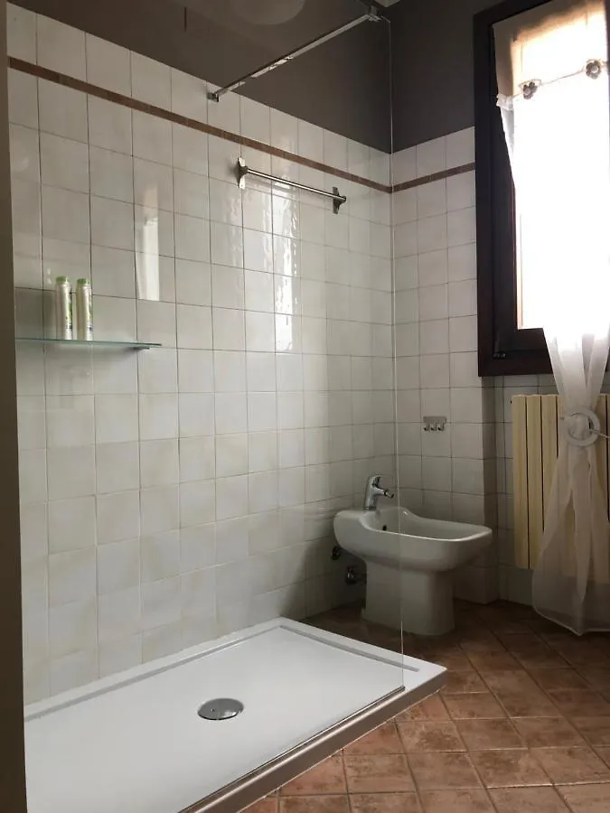 לינה וארוחת בוקר Passirano Casa 774