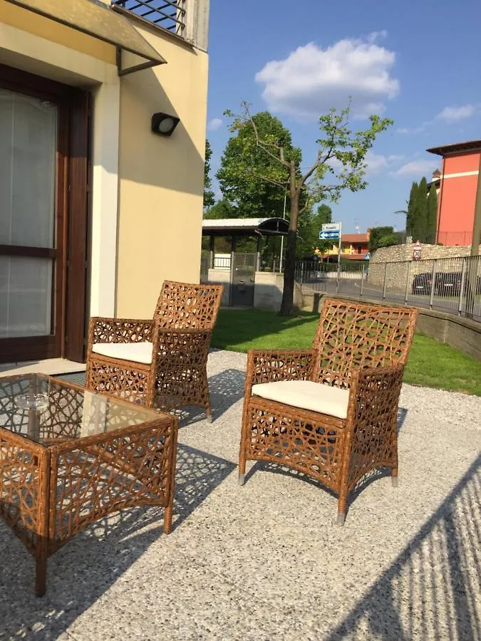 לינה וארוחת בוקר Passirano Casa 774 0*,  איטליה